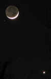 crescentmoonvenus2.jpg (25832 bytes)