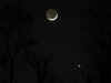 crescentmoonvenus.jpg (43901 bytes)